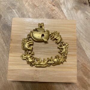 COPY - DEAL GIRL BRACELET